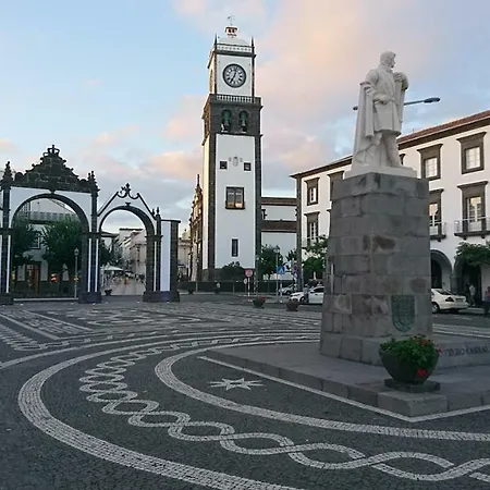 Dona Matilde * Ponta Delgada (Sao Miguel)